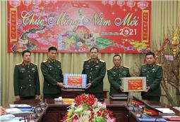 Bộ tư lệnh Quân khu: Kiểm tra SSCĐ và công tác chuẩn bị đón tết cho bộ đội tại Sư đoàn 3